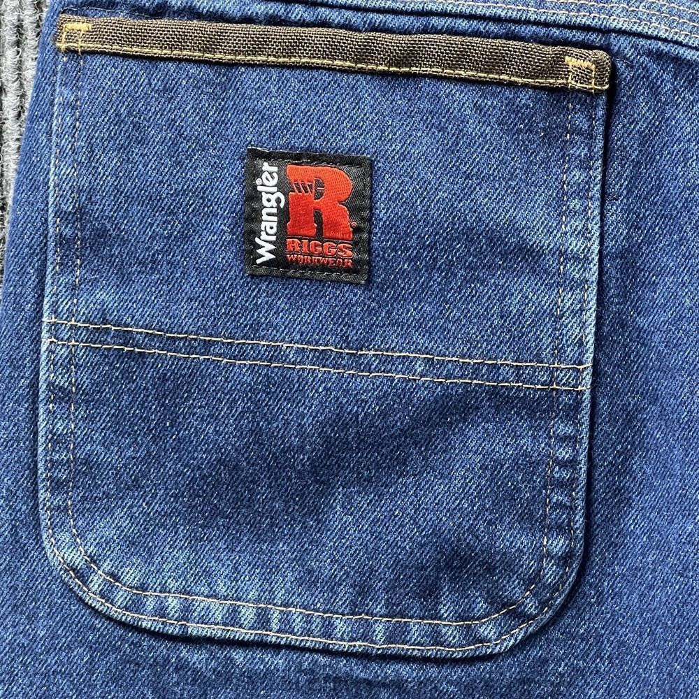 Wrangler Riggs Workwear Pants Mens 42x32 Blue Jeans Denim Carpenter Straight Fit - Picture 5 of 16